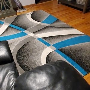 Meet your Posher, Ellen